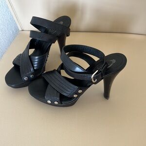 Tod’s Plateau Sasha crossover sandals 35